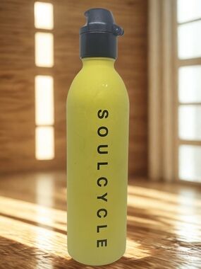 soulcycle Yellow Bottle with Black Flip Cap/water Botler/Gym_/NWOB